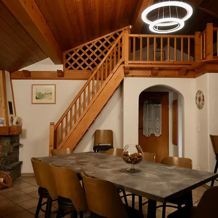 Les Barmes Apartment